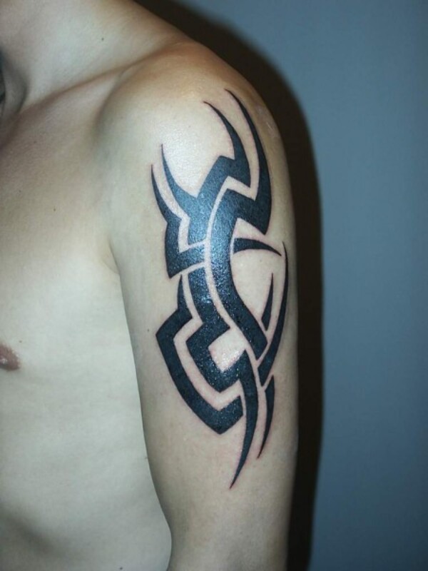 Tribal-Tattoos-Design-Arm-450x600
