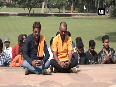 Hindu outfits chant Shiva Chalisa on Taj Mahal premises, thrashed by police