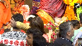 Shilpa Shetty visits Lalbaugcha Raja with family