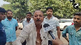 Denied ticket, RJDs Madan Shah tears clothes, breaks down; high drama outside Lalu Yadavs home