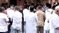 Last rites of veteran actor Satish Shah performed at Pawan Hans, friends &  family pay last respects