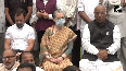 Delhi Sonia Gandhi, Mallikarjun Kharge, Rahul Gandhi join Opposition protest over Adani issue