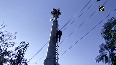 Drunk man climbs tower in Indore