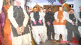 Kites with large cutouts of political leaders in great demand