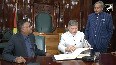 Shashi Tharoor-led delegation signs Guyana Parliament s National Assembly Book