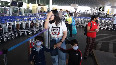 Kangana, Sunny Leone snapped at Mumbai airport
