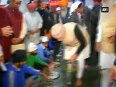 Watch PM Modi serves langar at Golden Temple