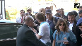 Shahrukh Khan leaves Jaipur after attending IIFA awards