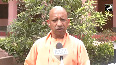 Ravan ke samay meinCM Yogi goes merciless on Mamata Banerjee over her remarks on monks