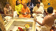 CM Yogi offers prayer at Kashi Vishwanath Temple