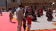 JD Vance arrived with his family to see Jaipur's Amer Fort, was welcomed in a traditional manner, watch the video