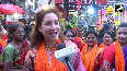 Italian Tourist Celebrates Ganesh Utsav Like a Local!