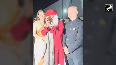 Kangana touches Sadhguru's feet at 'Emergency' screening