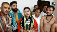 Mouni Roy offers prayers at Mahakal Temple in Ujjain