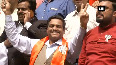 K'taka polls: Celebrations begin outside BJP office in Bengaluru
