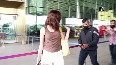 Ananya oozes her casual fashion at Mumbai Airport
