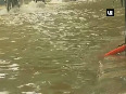 Waterlogging paralyses normal life in Chennai