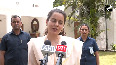 Kangana plants a tree on World Environment Day