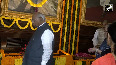 Delhi Priyanka Rahul Sonia pay floral tribute to Former PM Rajiv Gandhi