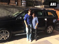 Srk gifts brand new car to farah khan