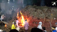 Holi celebrations from Mathura to Vrindavan, people burnt Holika yesterday