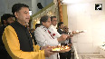 Shashi Tharoor lauds JMM's Sarfaraz Ahmad for offering prayers at Panama temple