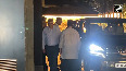 Aamir Khan, as humble as ever, patiently poses for the paps