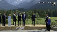World leaders pose for G7 group photo in Canada