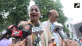 Delhi CM Rekha Gupta along with Delhi Minister Ashish Sood attend Tiranga Cyclothon rally
