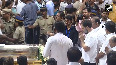 Rahul Gandhi pays last respects to former CM Oommen Chandy