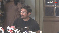 Aamir sings a song at his birthday bash