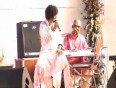 Sonu Nigam sings for Satya Sai Baba