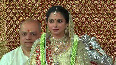 Lata Mangeshkar sings the Gayatri Mantra for newlyweds Isha Ambani and Anand Piramal