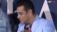 Salman Khan shows his singing skills