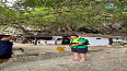 Sachin learns kayaking