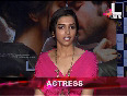 Deepika Padukone frustrated on Kareena Kapoor