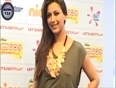 Sonali bendra caught without underwear