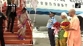CM Yogi welcomes President Murmu at Gorakhpur Airport