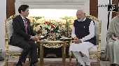 PM Modi welcomes Singapore PM Lawrence Wong at Hyderabad House
