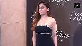 Hot! Rasha sizzles in black