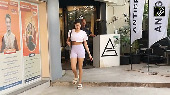 Janhvi's smokin' hot gym look!