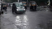 Rainfall causes waterlogging at several places in Mumbai