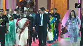 Prez Murmu offers prayers at Dakshineswar Kali Temple in Kolkata