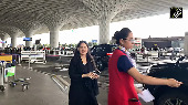 Jaya Kishori snapped at the airport