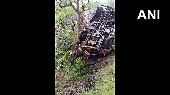 Bus falls into a gorge in Himachal's Mandi, 18 injured