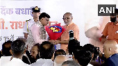 Leaders Congratulate CP Radhakrishnan on V-P Election Victory