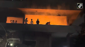 Protesters torch Mujibur Rehman's house in Dhaka