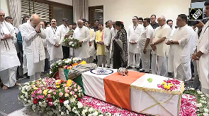 Amit Shah, Bhupendra Patel pay tribute to Vijay Rupani