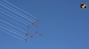 IAF's Surya Kiran team dazzles Kutch with breathtaking air show