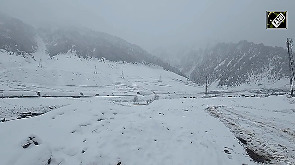 Sonamarg turns into winter wonderland after snowfall